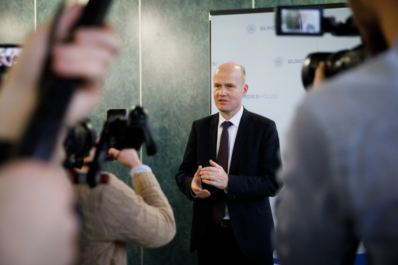 Brinkhaus unterwegs: Besuch bei der Bundespolizei in Blumberg
