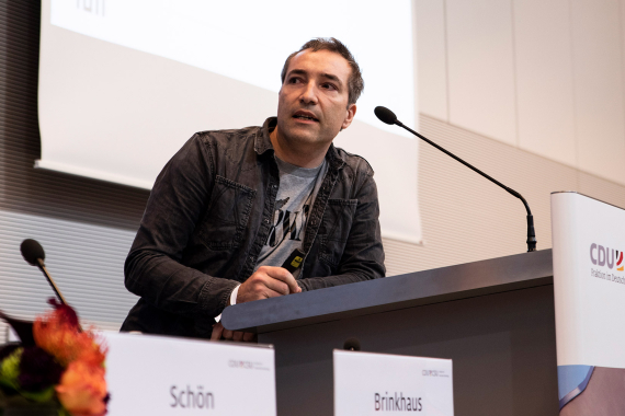 Prof. Dr. Simon Hegelich | Professur für Political Data Science an der TU München