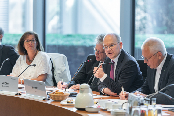 Fachgespräch zur Modernisierung des Unternehmensteuerrechts III