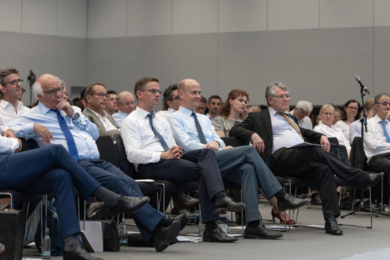 Kongress | Wirtschaftsmacht China – Herausforderungen für Deutschland und Europa