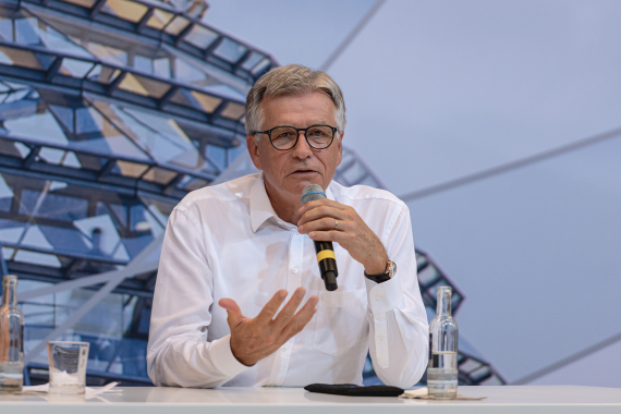 Dr. Hubert Lienhard | Ehemaliger Vorsitzender des Asien-Pazifik-Ausschusses der Deutschen Wirtschaft