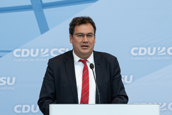 Begrüßung 	Christian Freiherr von Stetten MdB 	Vorsitzender Parlamentskreis Mittelstand der CDU/CSU-Fraktion im Deutschen Bundestag