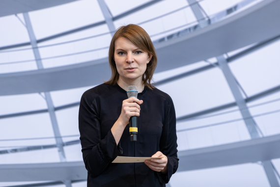 Emmi Zeulner MdB Stellvertretende Vorsitzende der Arbeitsgruppe Bau, Wohnen, Stadtentwicklung und Kommunen der CDU/CSU-Fraktion im Deutschen Bundestag