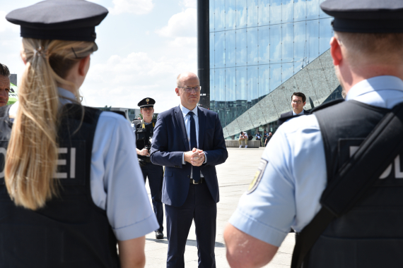 Vor-Ort-Besuch bei der Bundespolizei in Berlin