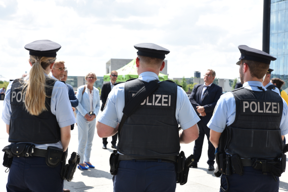 Vor-Ort-Besuch bei der Bundespolizei in Berlin
