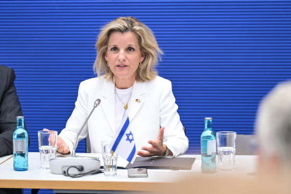 Vorsitzende des Freundeskreises Israel, Daniela Ludwig, während der konstituierenden Sitzung des Freundeskreises.