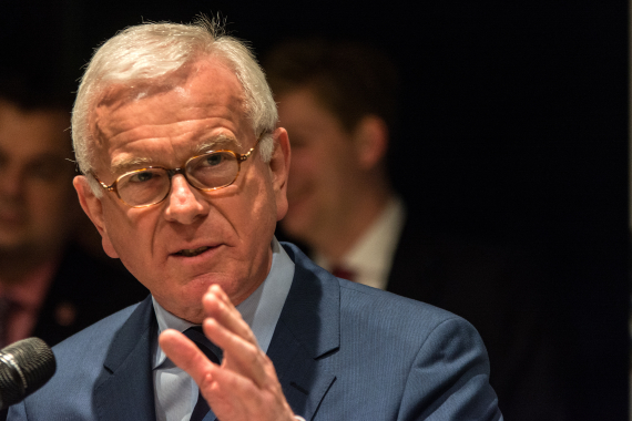 Hans-Gert Pöttering sprach zu den neuen Abgeordneten der CDU/CSU-Bundestagsfraktion
