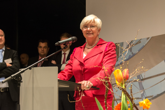 Die Vorsitzende der CSU-Landesgruppe während ihrer Rede zu den neuen Mitgliedern der CDU/CSU-Bundestagsfraktion