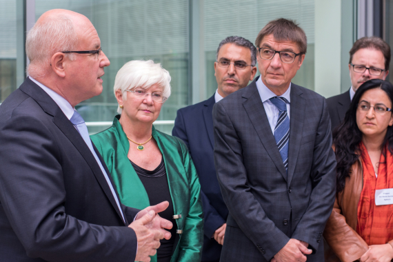 Volker Kauder, Gerda Hasselfeldt und Andreas Schockenhoff im Gespräch mit Religionsvertretern