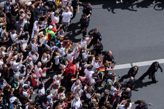 Ankunft der Fußball-Nationalmannschaft in Berlin