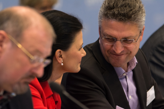 Connemann, Wieler, Antibiotika in der Medizin – „Eine Gesundheit“ für Mensch und Tier