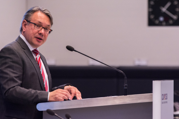 Dr. Georg Nüßlein MdB Stellvertretender Vorsitzender der CDU/CSU-Fraktion im Deutschen Bundestag