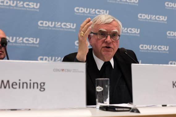 Fachgespräch Verantwortung für Religionsfreiheit – Religiöse Minderheiten in Flüchtlingsheimen besser schützen