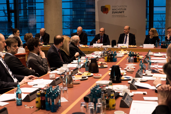 Fachgespräch: 2. Ordnungspolitischer Dialog - Führt mehr Umverteilung zu weniger Ungleichheit?