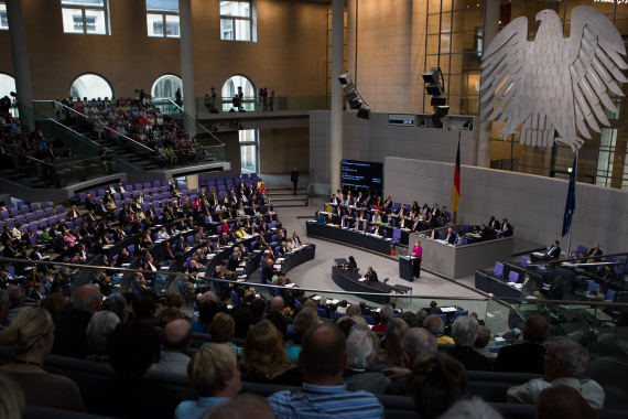 Plenarsaal während der Generalaussprache zum Bundeshaushalt 2014