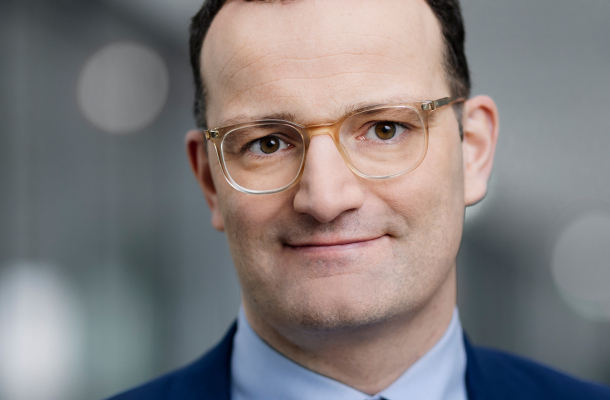 Spahn_freundlich_twitterfähig