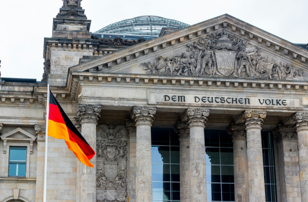 Foto vom Portal des Reichstaggebäudes