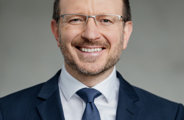 Dr. Jan-Marco Luczak