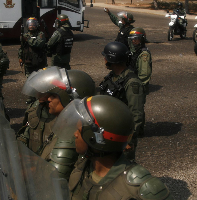 Polizisten in Venezuela