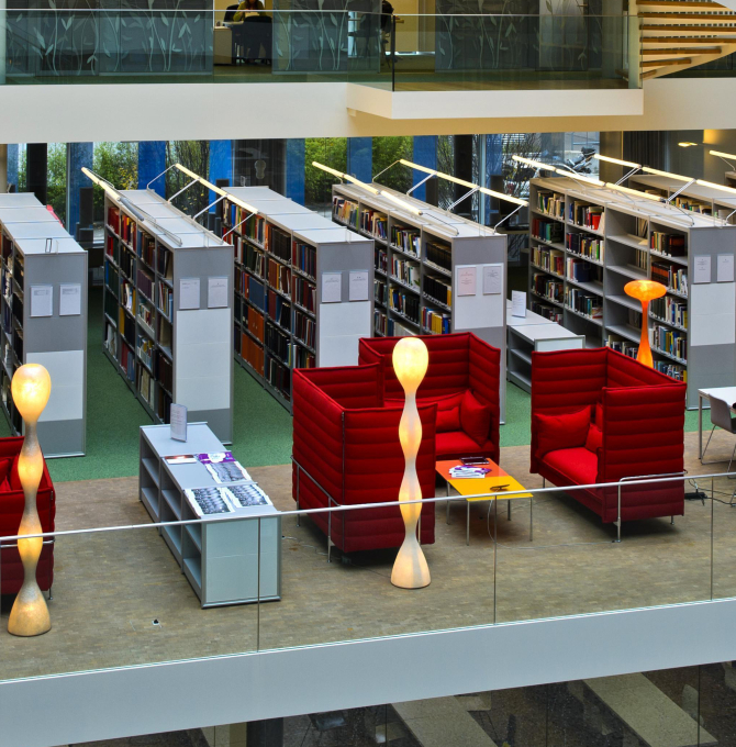 Lesesaal der Bibliothek der Weltorganisation für Geistiges Eigentum, WIPO, Genf, Schweiz, Europa