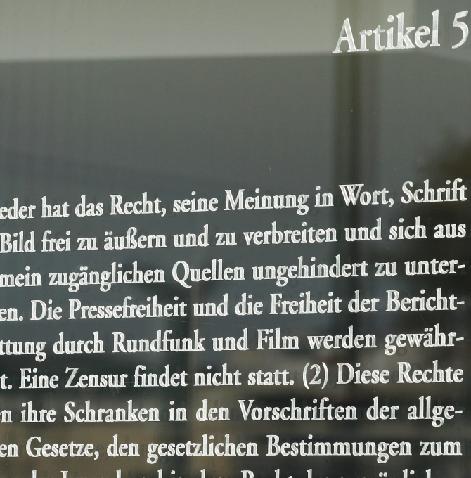 Auszug zur Pressefreiheit aus dem Grundgesetz 