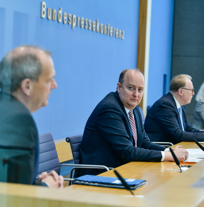 UA Wirecard in der Bundespressekonferenz | Foto: Michael Wittig - CDU/CSU