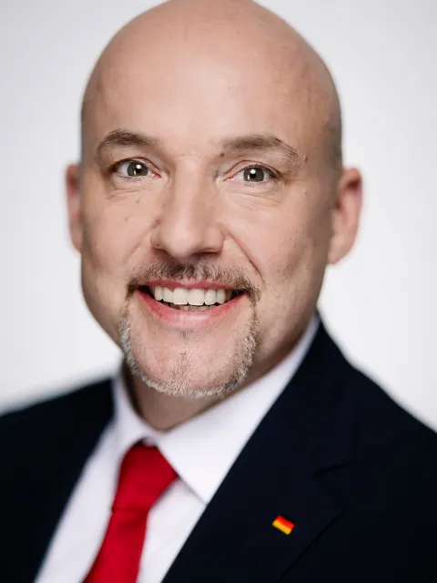 Alexander Hoffmann