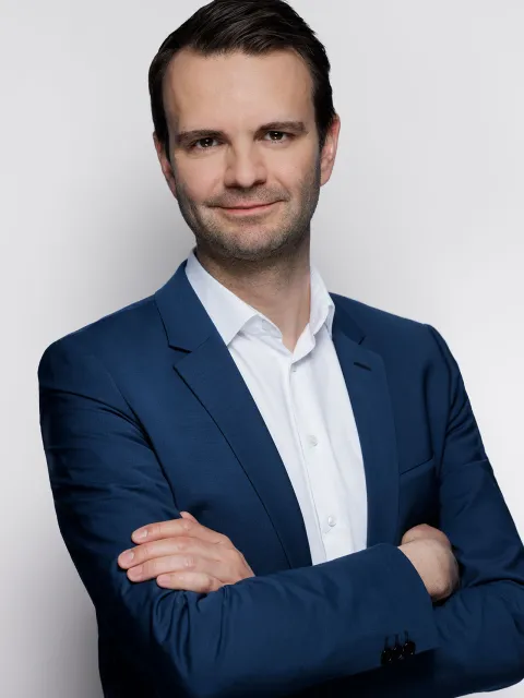 Dr. Florian Dorn