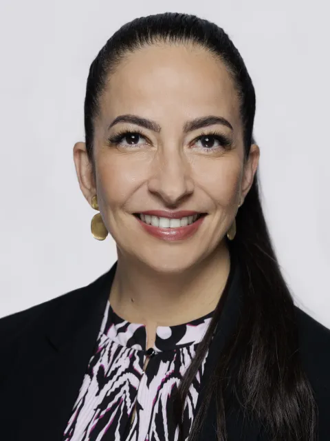 Dr. Hülya Düber